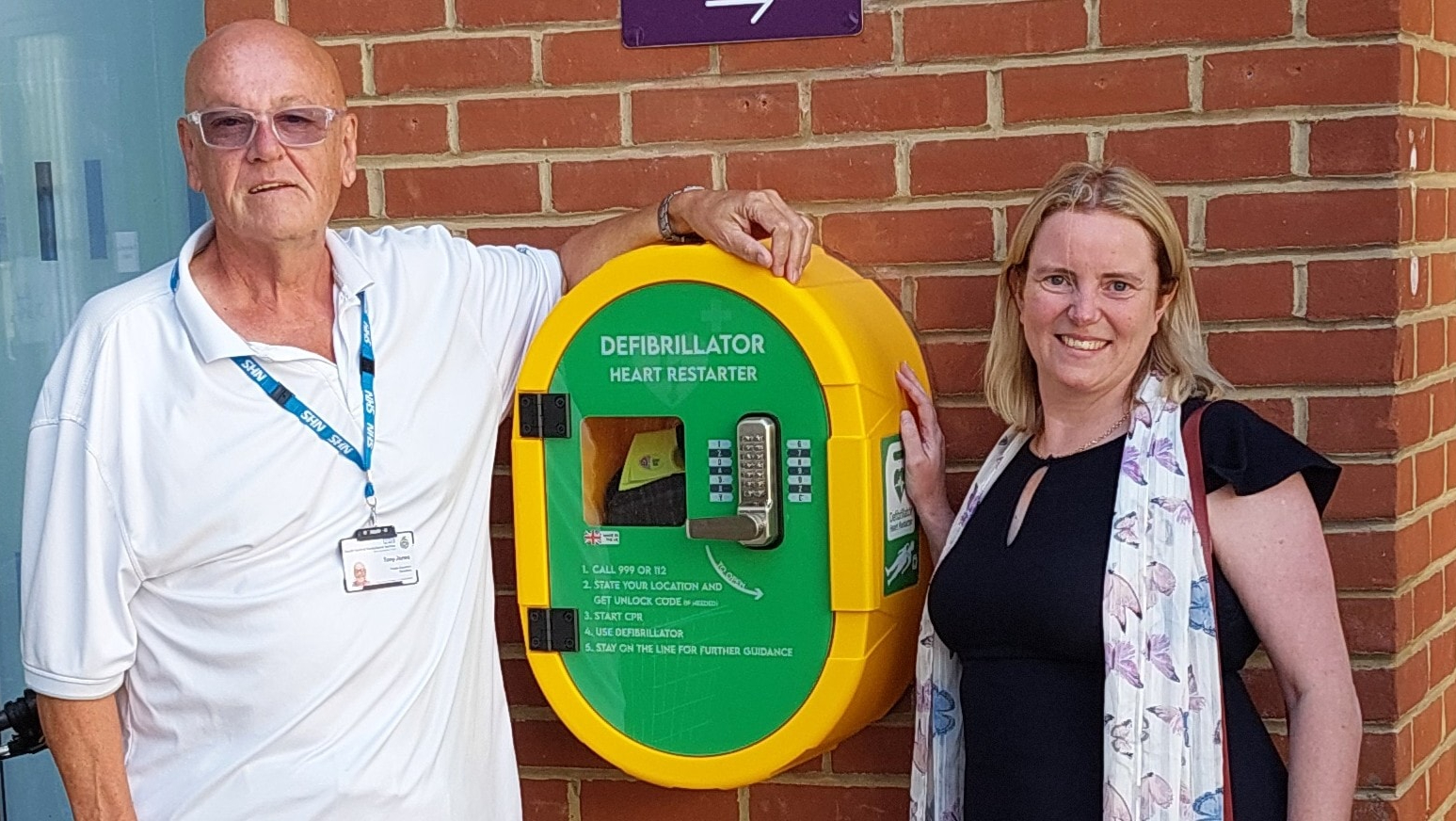 A new public defibrillator on Bridge Street in Reading